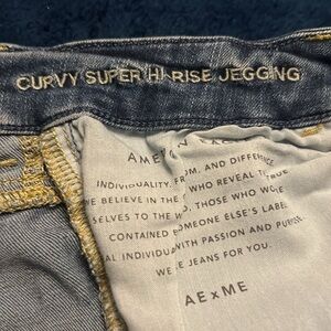 American Eagle Next Level Stretch Size 14